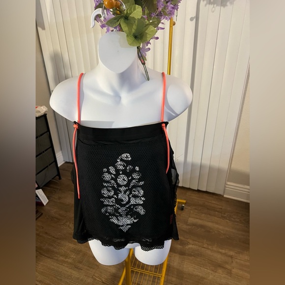 💕NWOT💕 FP Movement Mesh Tank, Size: XS, Layered, Neon Orange Adjustable Straps. - Picture 2 of 5